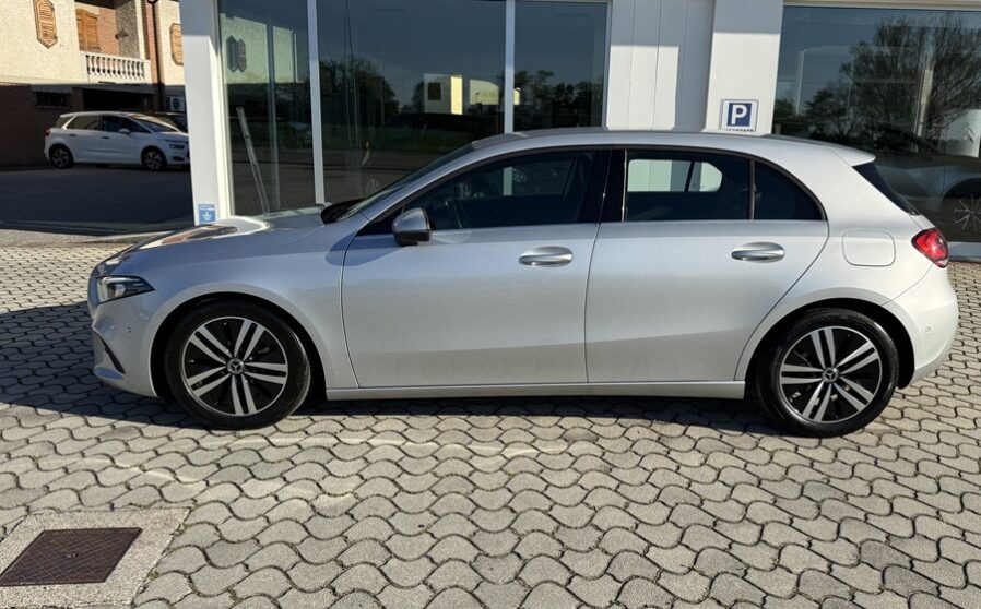 MERCEDES A 180 d AUTOMATIC BUSINESS EXTRA